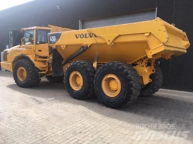 Volvo A25D 铰接式自卸车