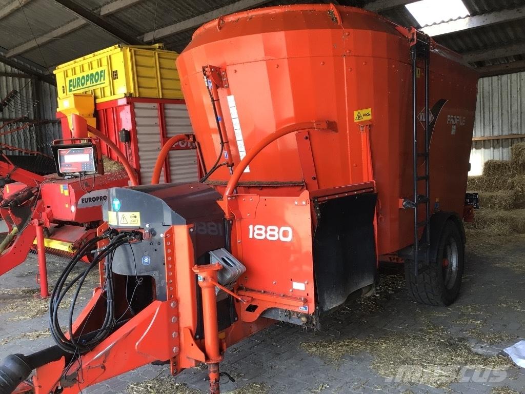 Kuhn Profile 1880 饲料加工设备
