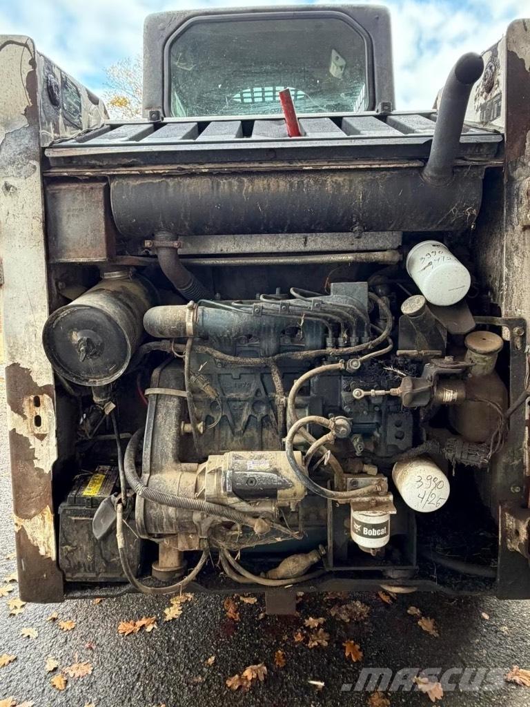 Bobcat 763 滑移装载机