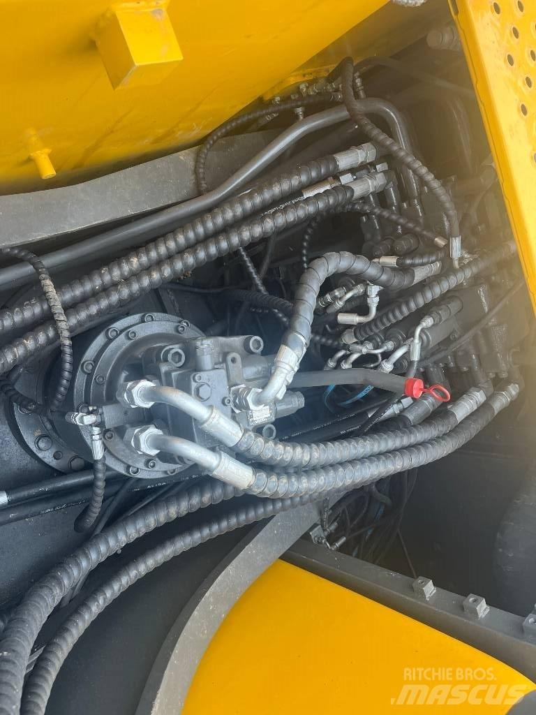 Volvo EC 210 LC 履带挖掘机