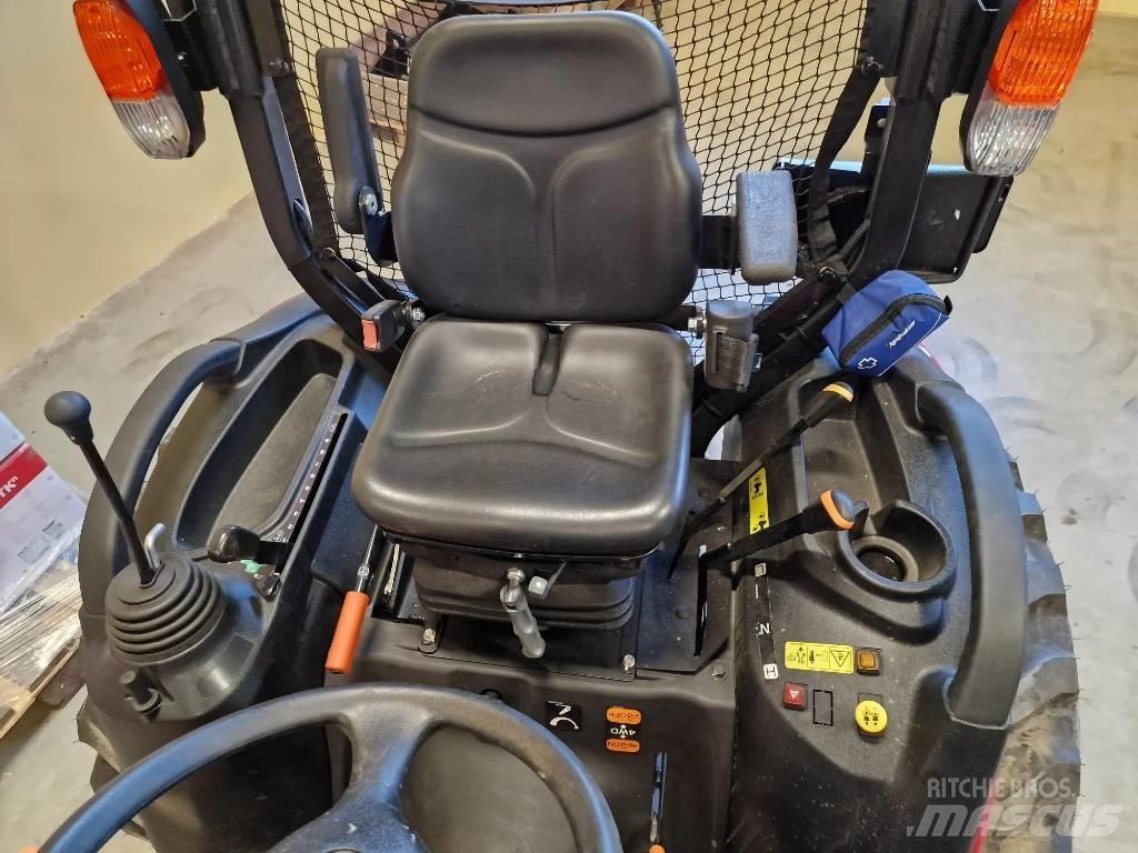 Yanmar SA424 小型拖拉机