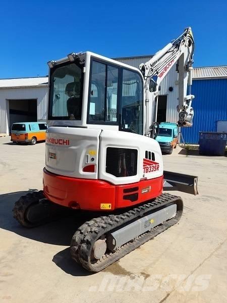 Takeuchi TB 335 R 小型挖掘机