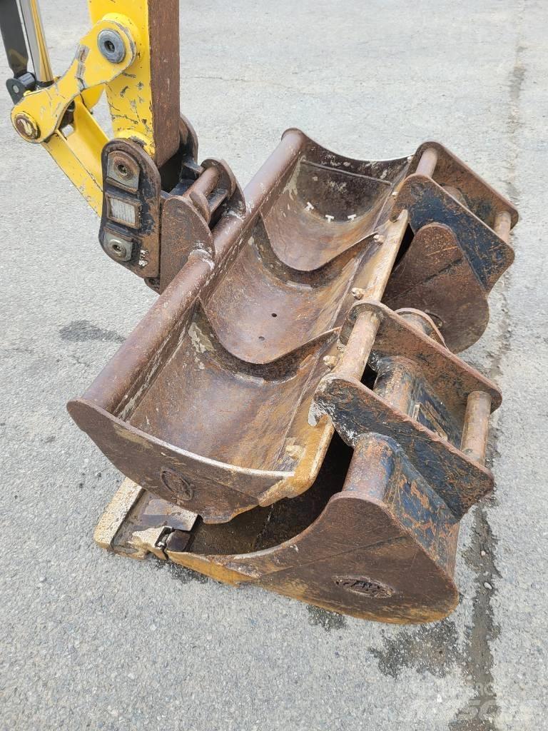 Yanmar Vio 27-6 小型挖掘机