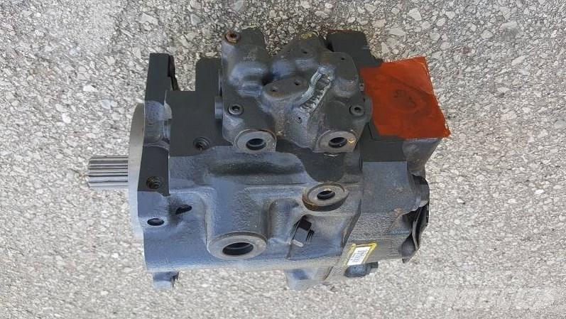 Komatsu WA500-6 液压