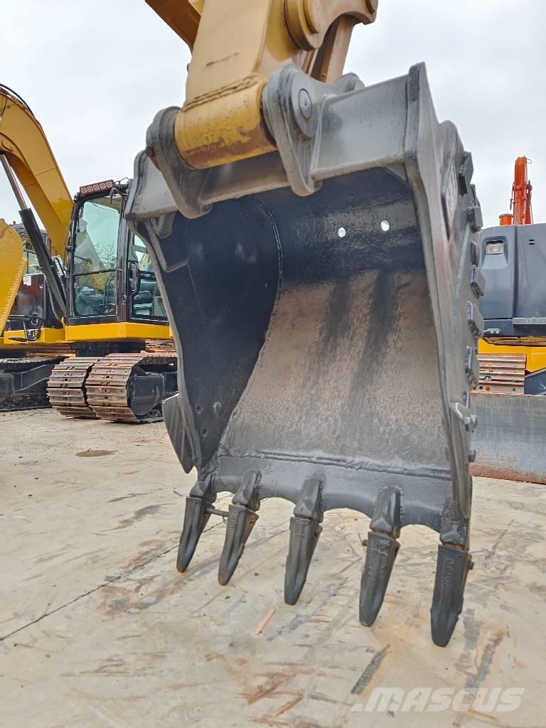 CAT 307E 小型挖掘机