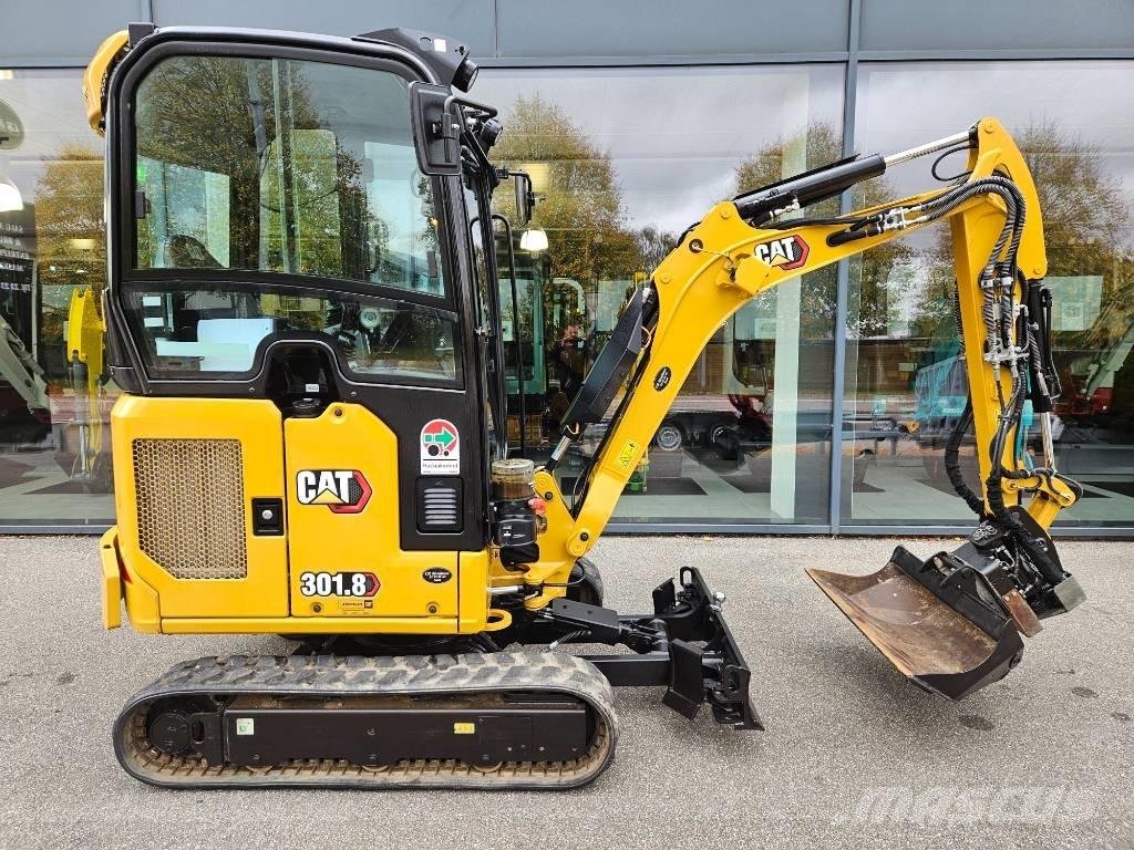 CAT 301.8 小型挖掘机