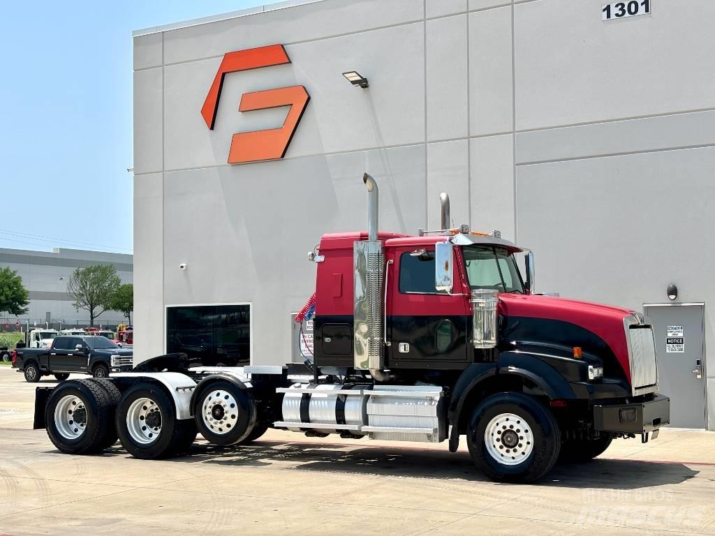 Western Star 4900 牵引车