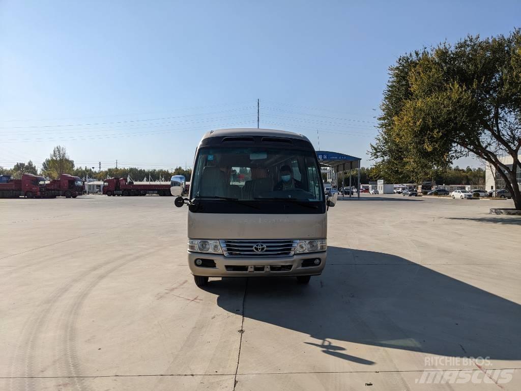 Toyota Coaster 公路客运汽车