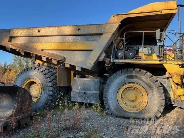 Komatsu HD 605-7EO 刚性自卸车