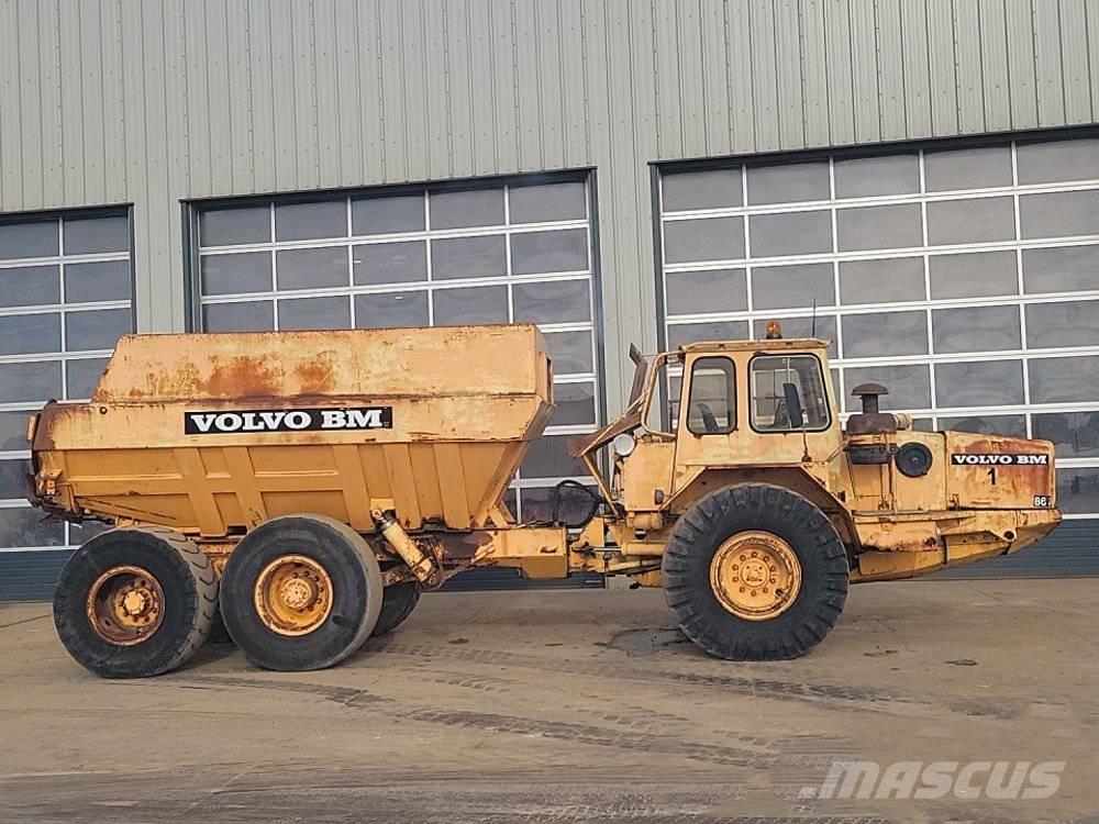 Volvo BM 861 铰接式自卸车