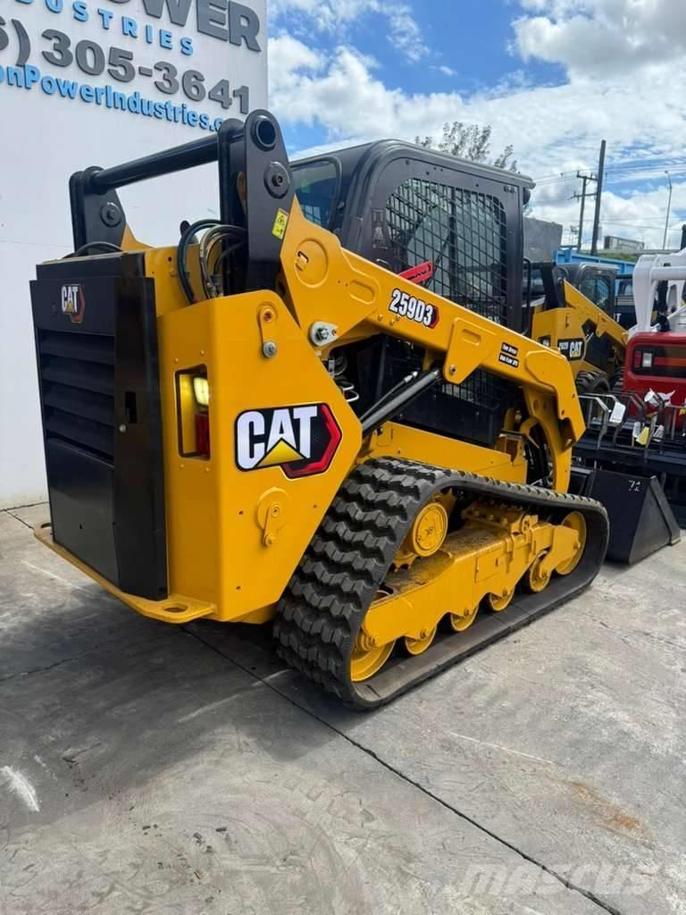 CAT 259 D3 滑移装载机