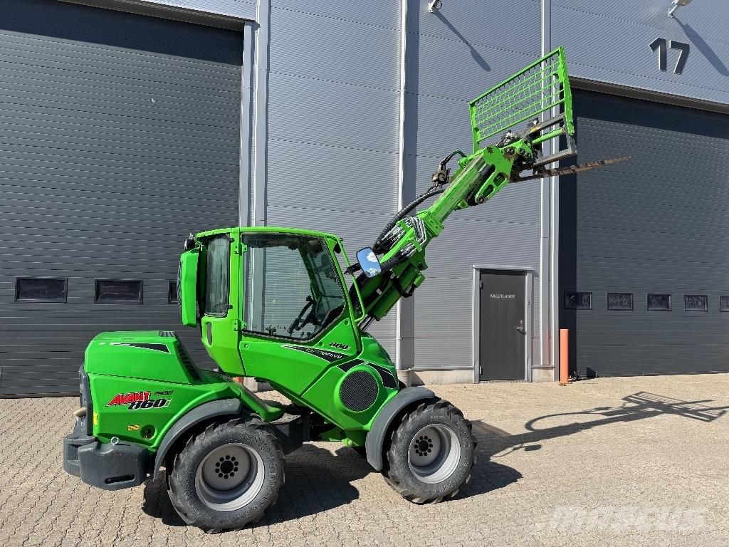 Avant 860 i 小型装载机