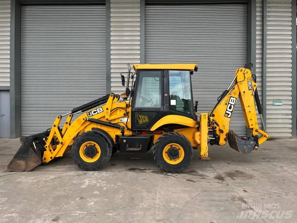 JCB 2 CX 反铲装载机