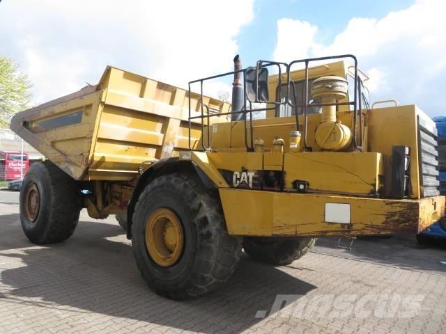 CAT D40 Dumper 铰接式自卸车