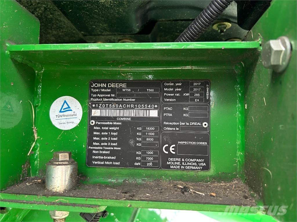 John Deere T560 联合收割机