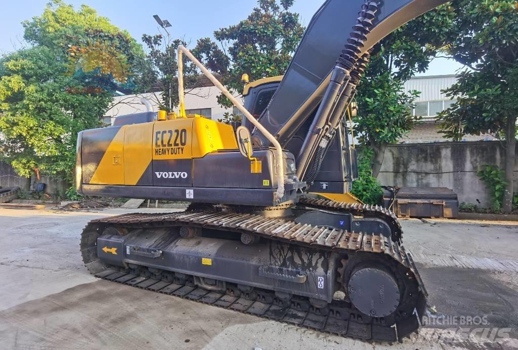 Volvo EC 220 履带挖掘机