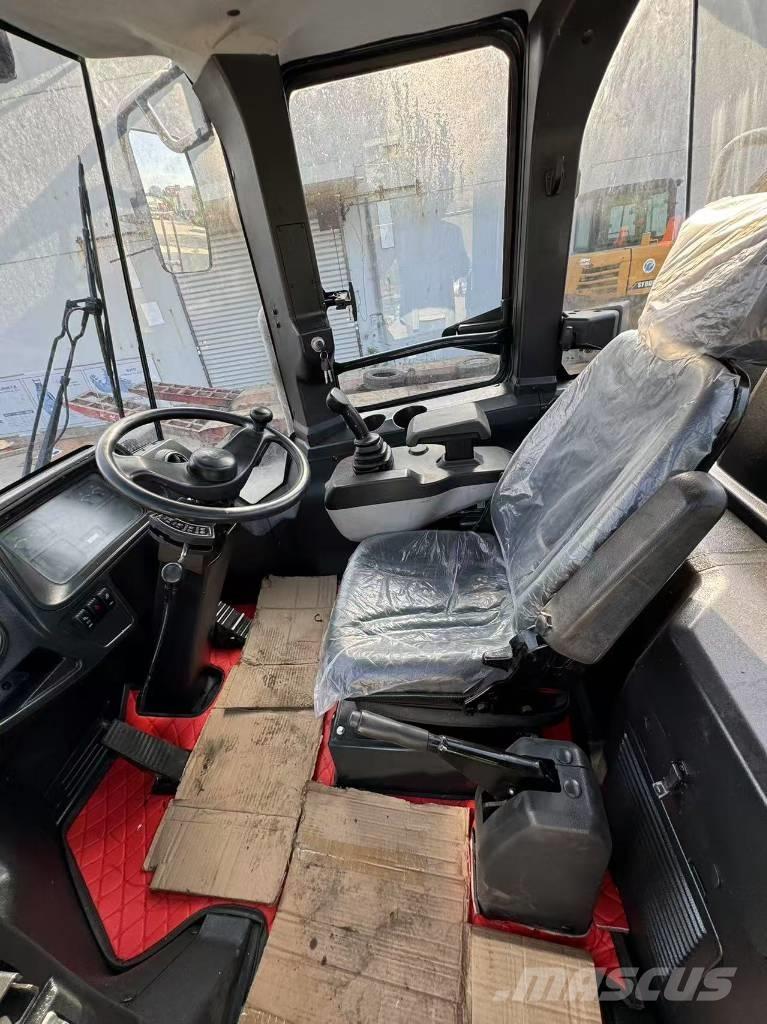 LiuGong CLG 856 H 轮式装载机