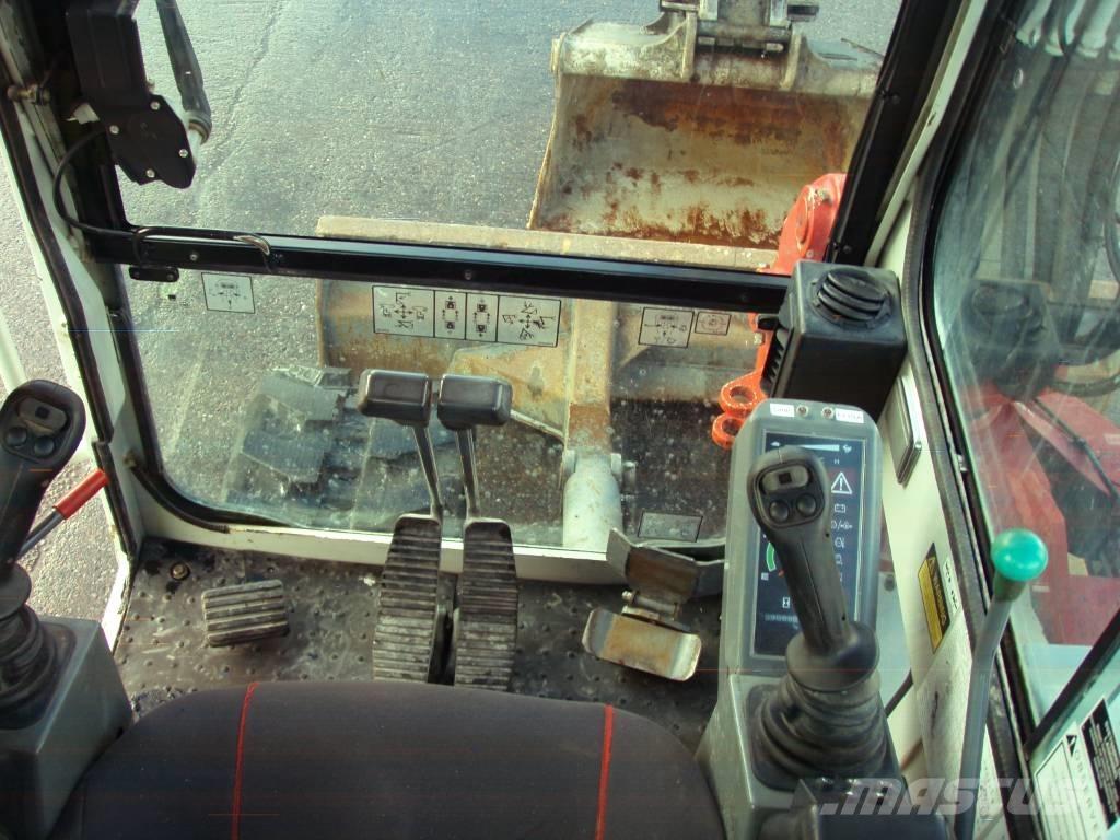 Takeuchi TB 175 中型挖掘机