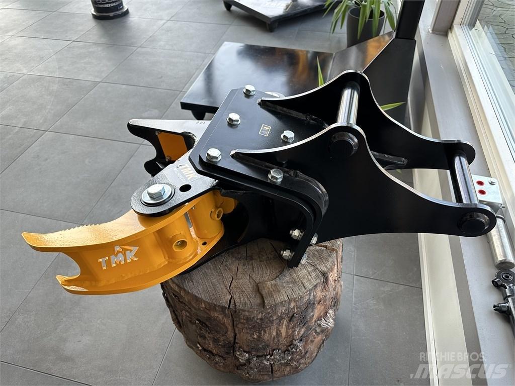 TMK 150 收割机