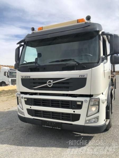 Volvo fm420 集装箱叉车