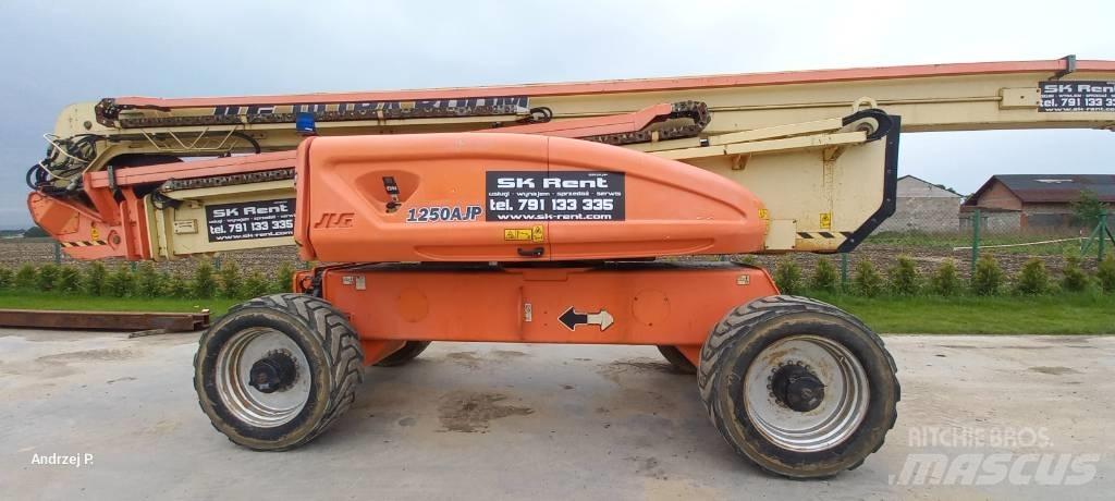 JLG 1250 AJP 曲臂高空工作平台