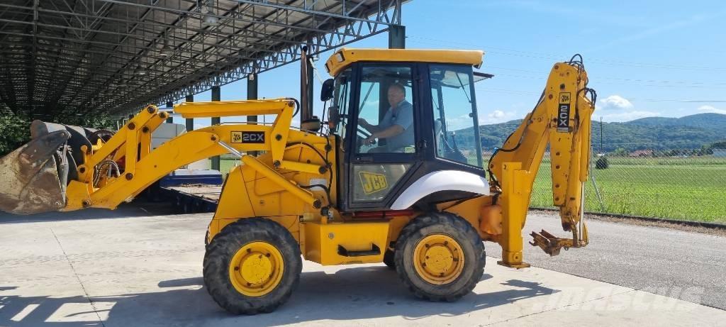 JCB 2cx 反铲装载机