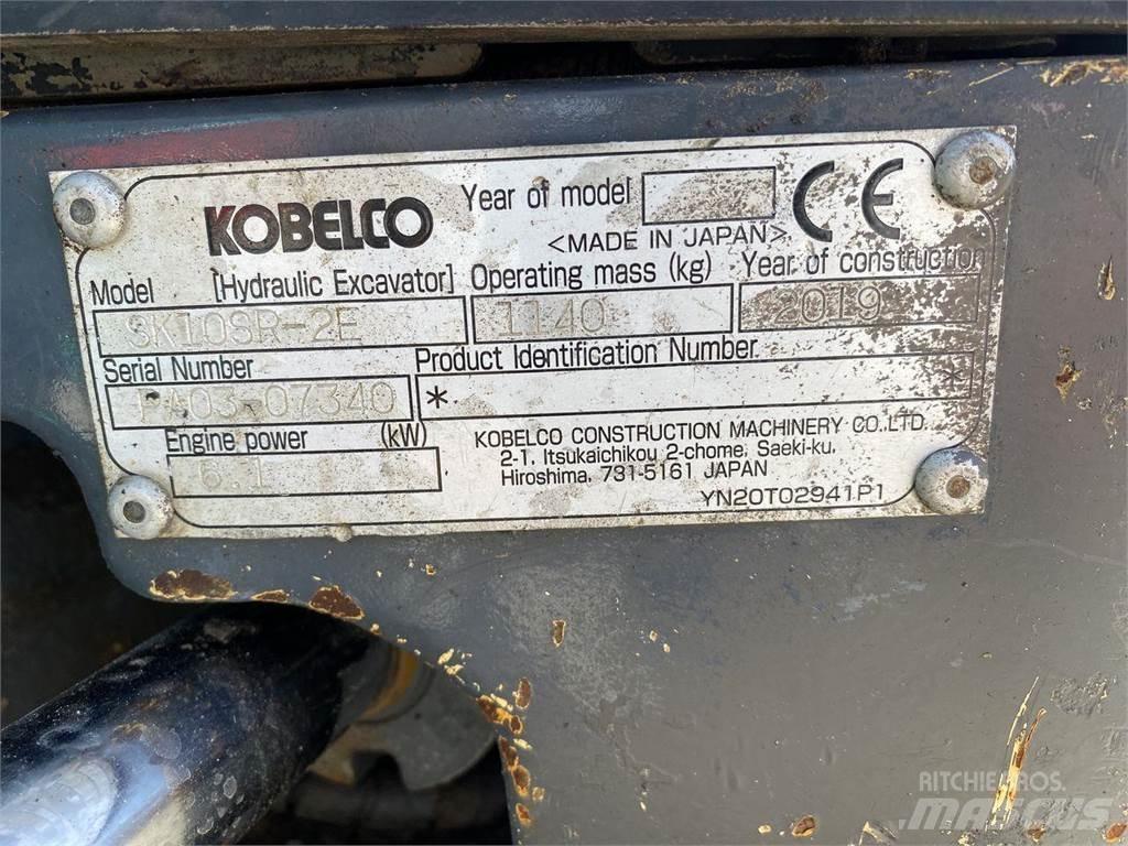 Kobelco SK10SR-2 轮式挖掘机