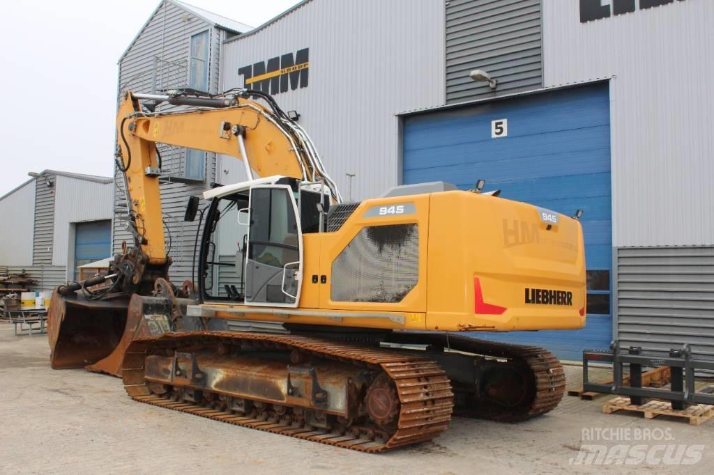 Liebherr R945 履带挖掘机