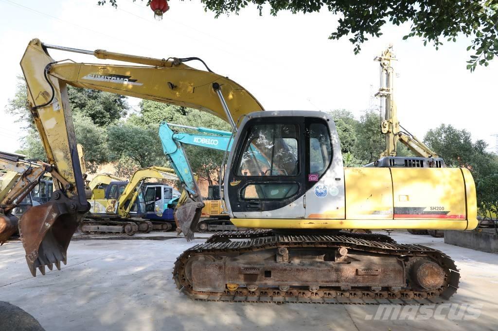 Sumitomo SH200A3 履带挖掘机