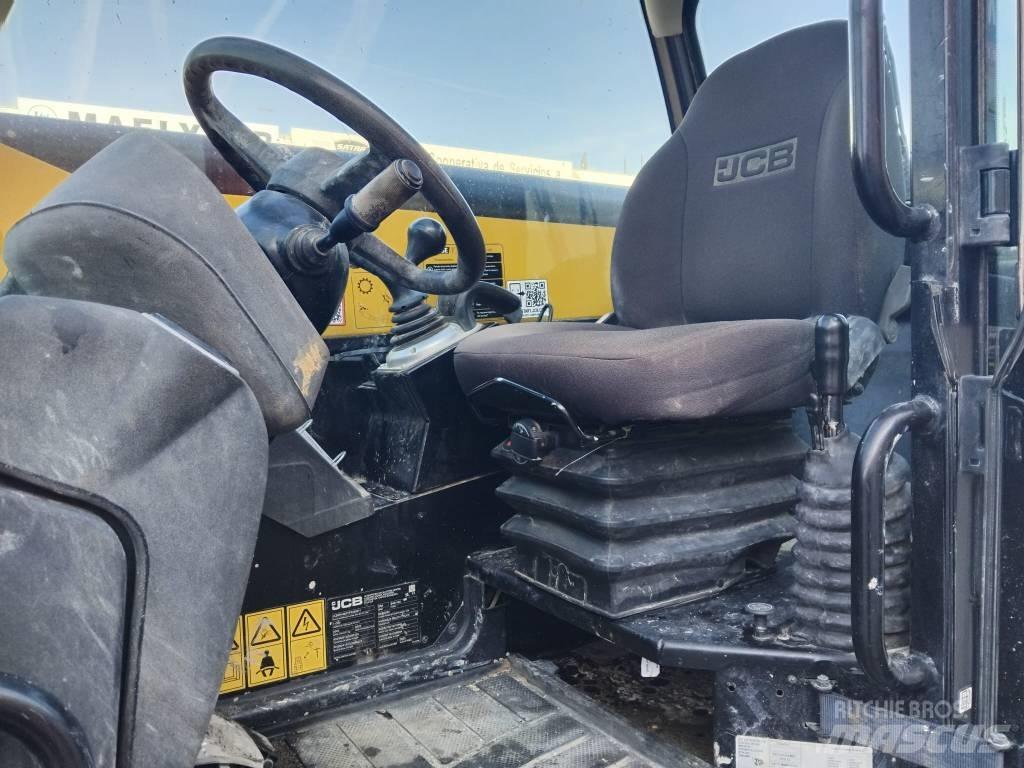 JCB 540.180 伸缩臂叉装车|叉装车