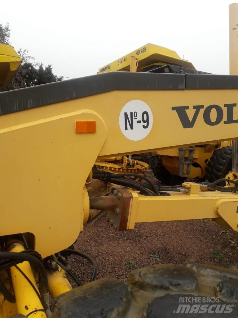 Volvo G 780 B 平地机/推土机