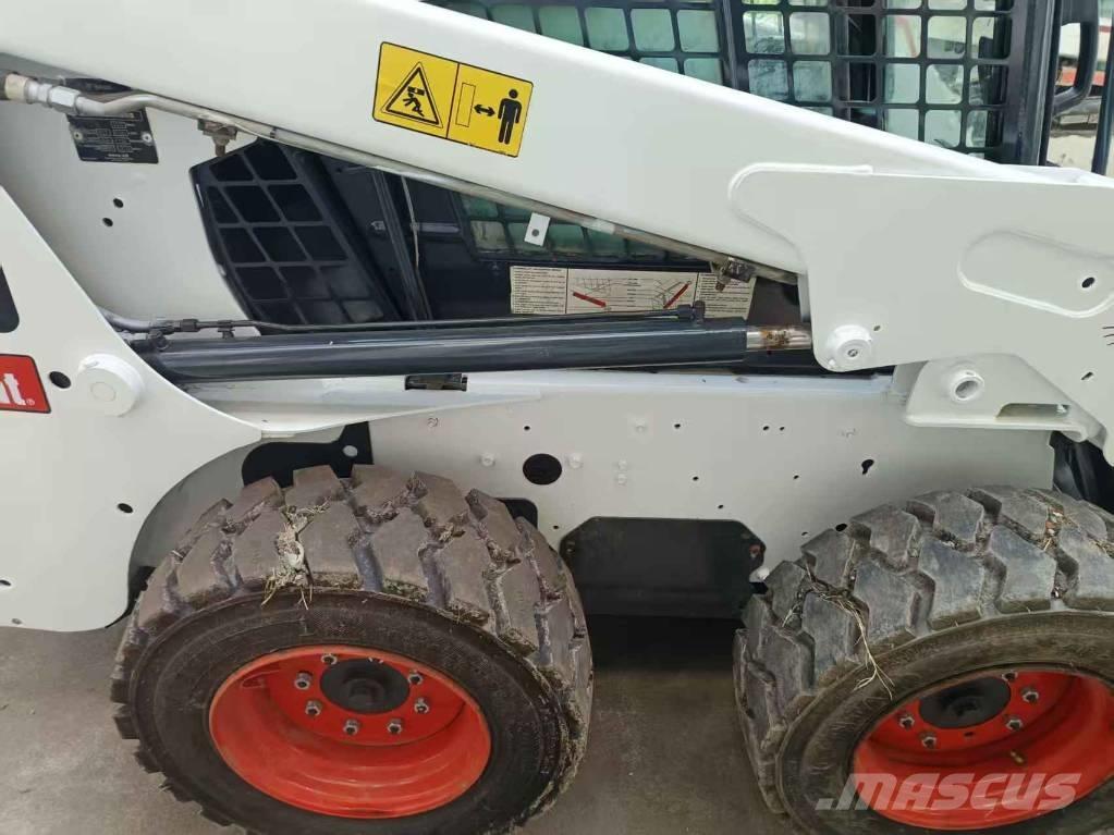 Bobcat S 160 滑移装载机