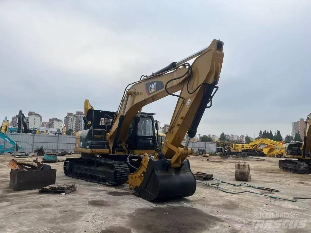 CAT 325D 履带挖掘机