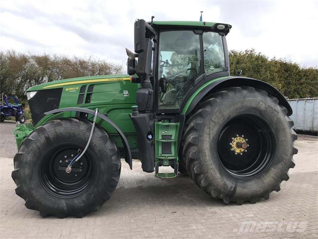 John Deere 6250R 拖拉机/农用车