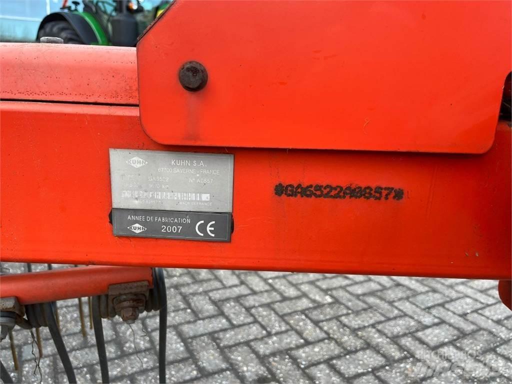 Kuhn GA6522 收割机