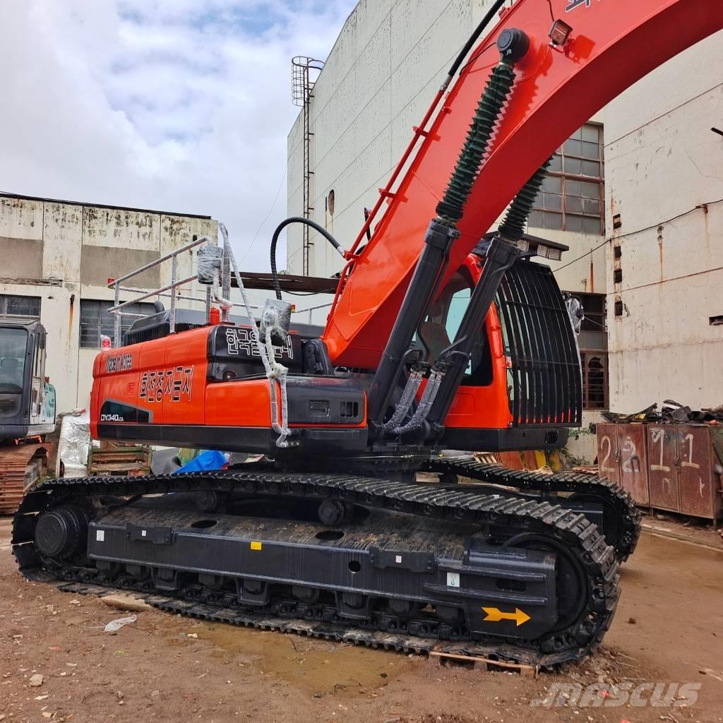 Doosan DX 340 LC 履带挖掘机