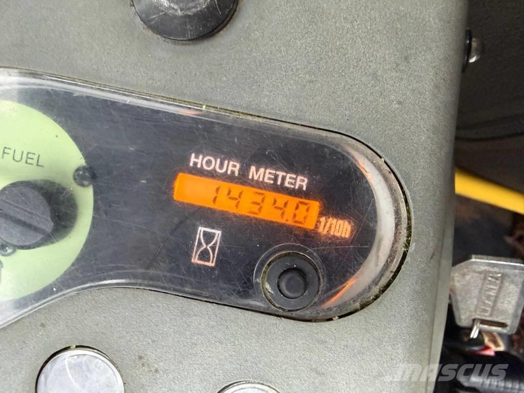 Yanmar Vio 17 小型挖掘机