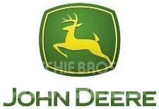 John Deere R740i 牵引式喷雾机
