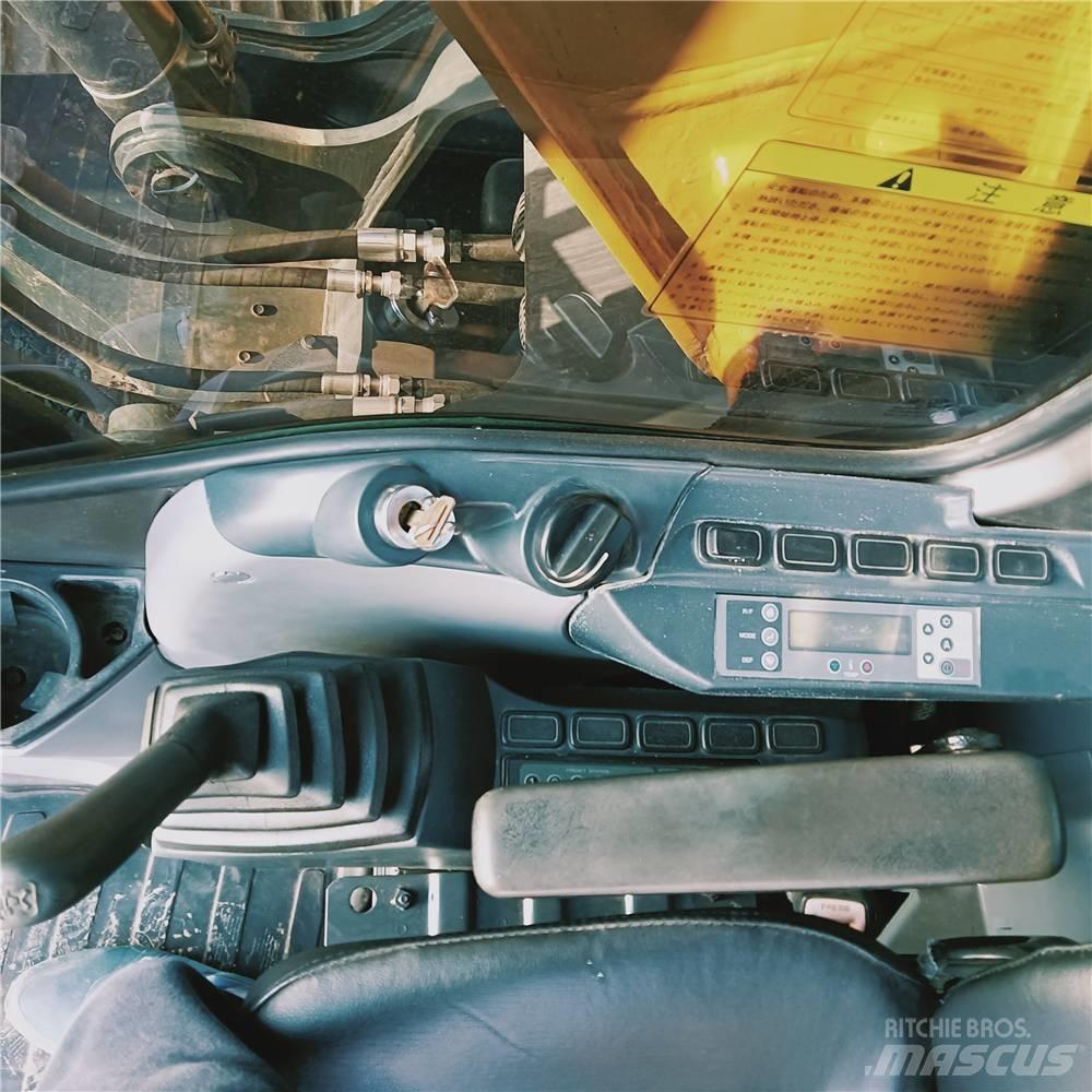 Kobelco SK200-8 履带挖掘机