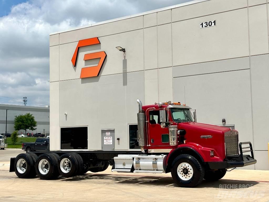 Kenworth T 800 牵引车