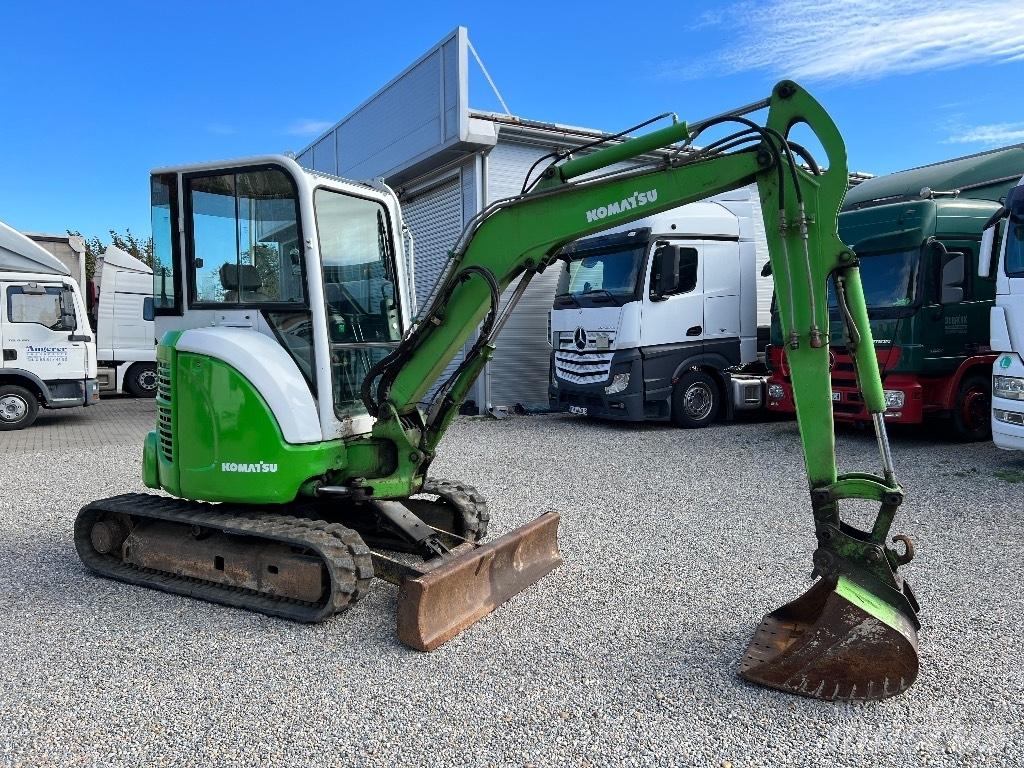 Komatsu PC 30 MR-2 小型挖掘机
