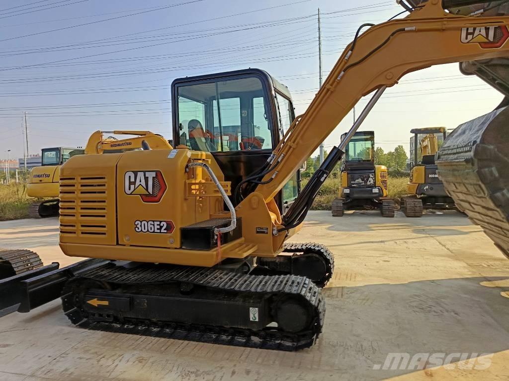 CAT 306 E2 小型挖掘机