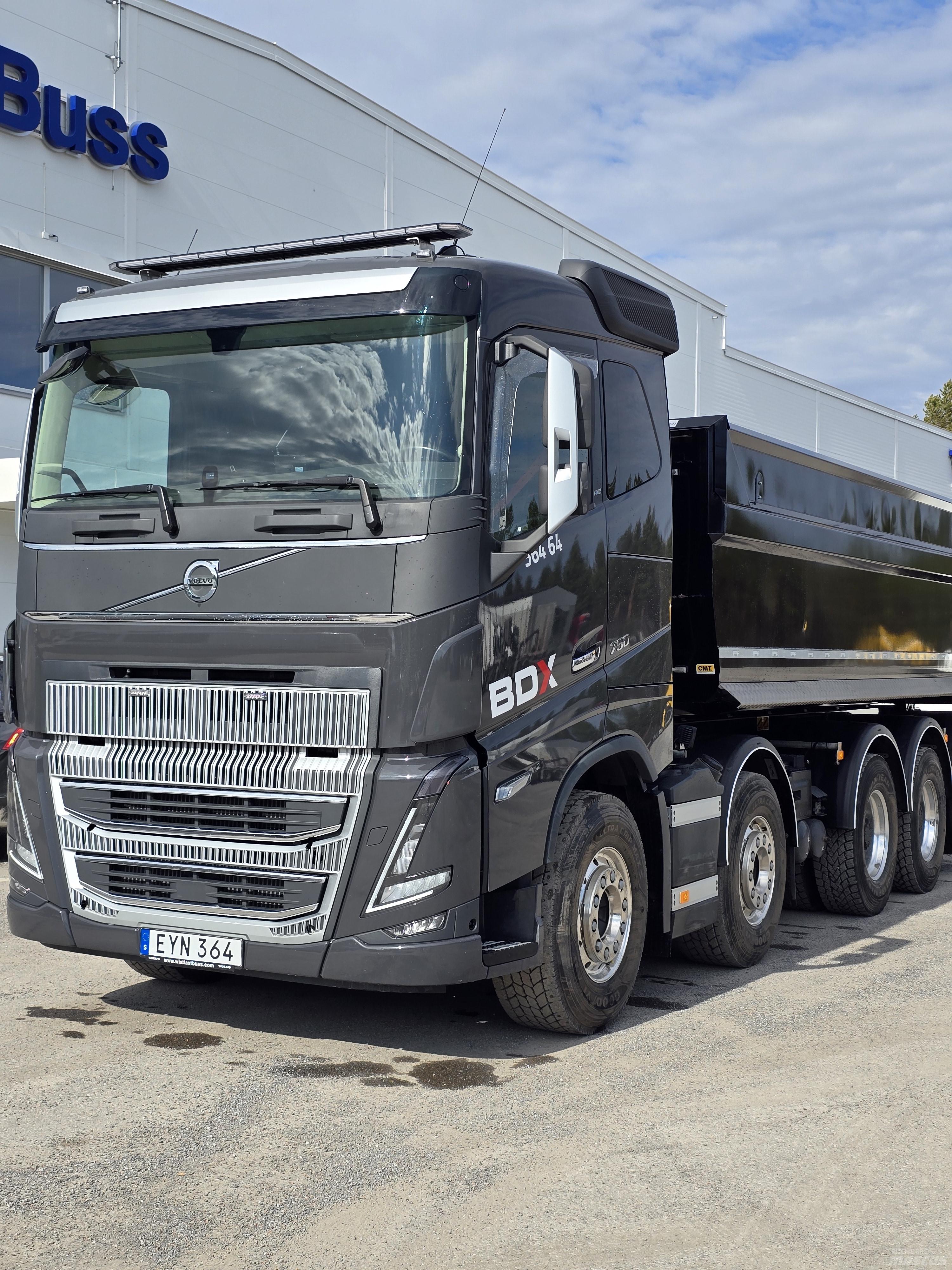 Volvo FH16 750 自卸式货车