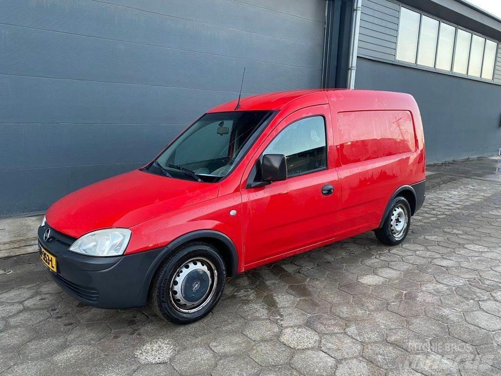 Opel Combo CDTI 商务面包车