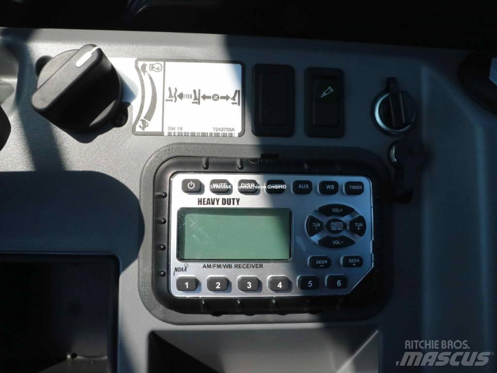 Bobcat E 27 小型挖掘机