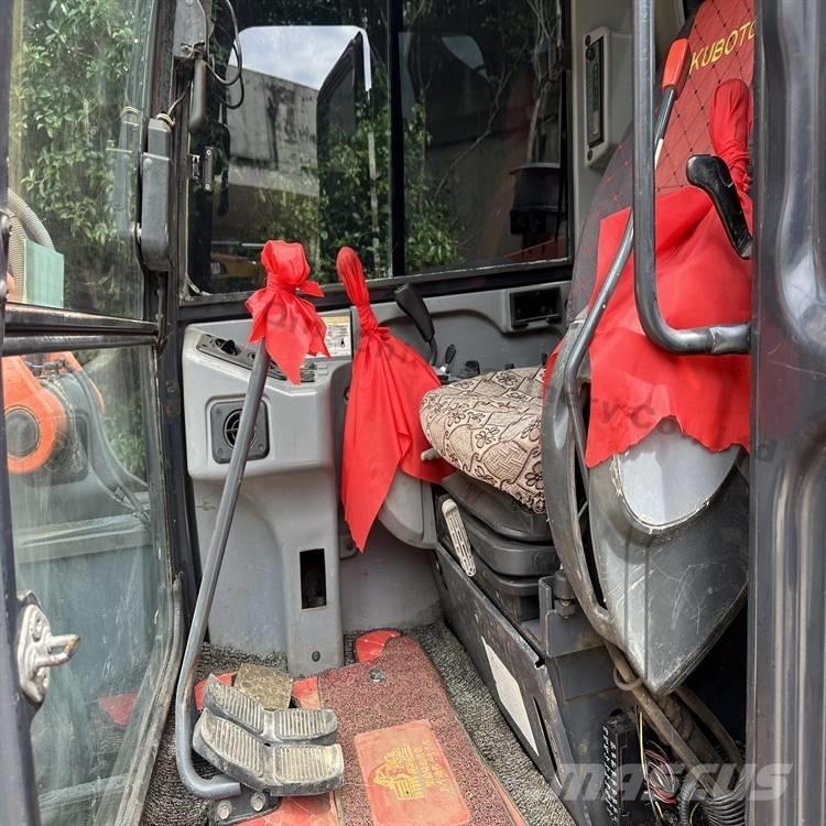 Kubota 183-3 履带挖掘机