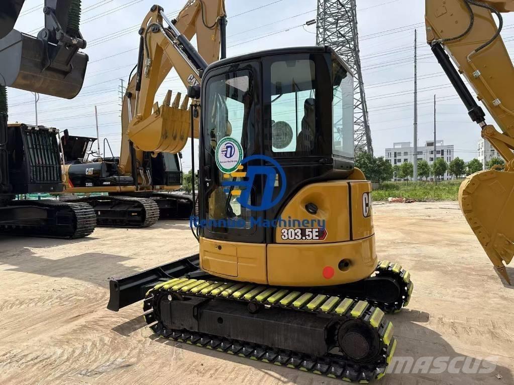 CAT 303.5 E 小型挖掘机