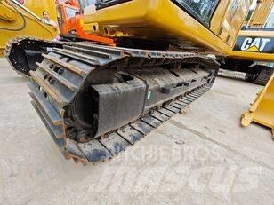 CAT 323 履带挖掘机