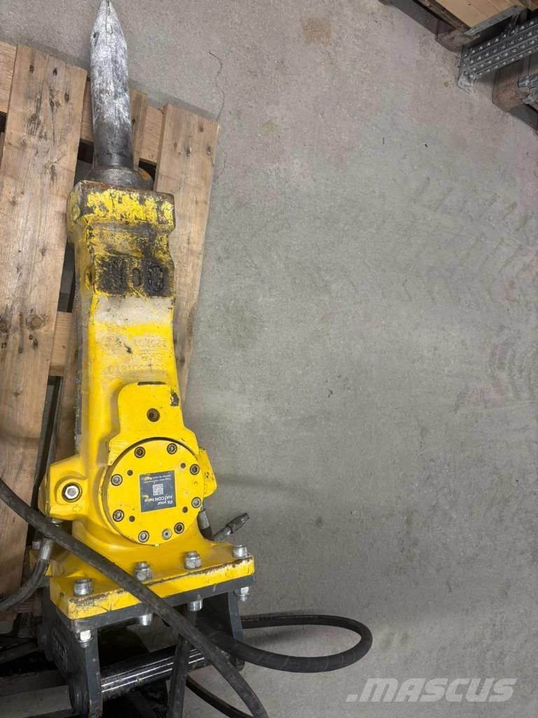 Epiroc SB 302 破碎锤