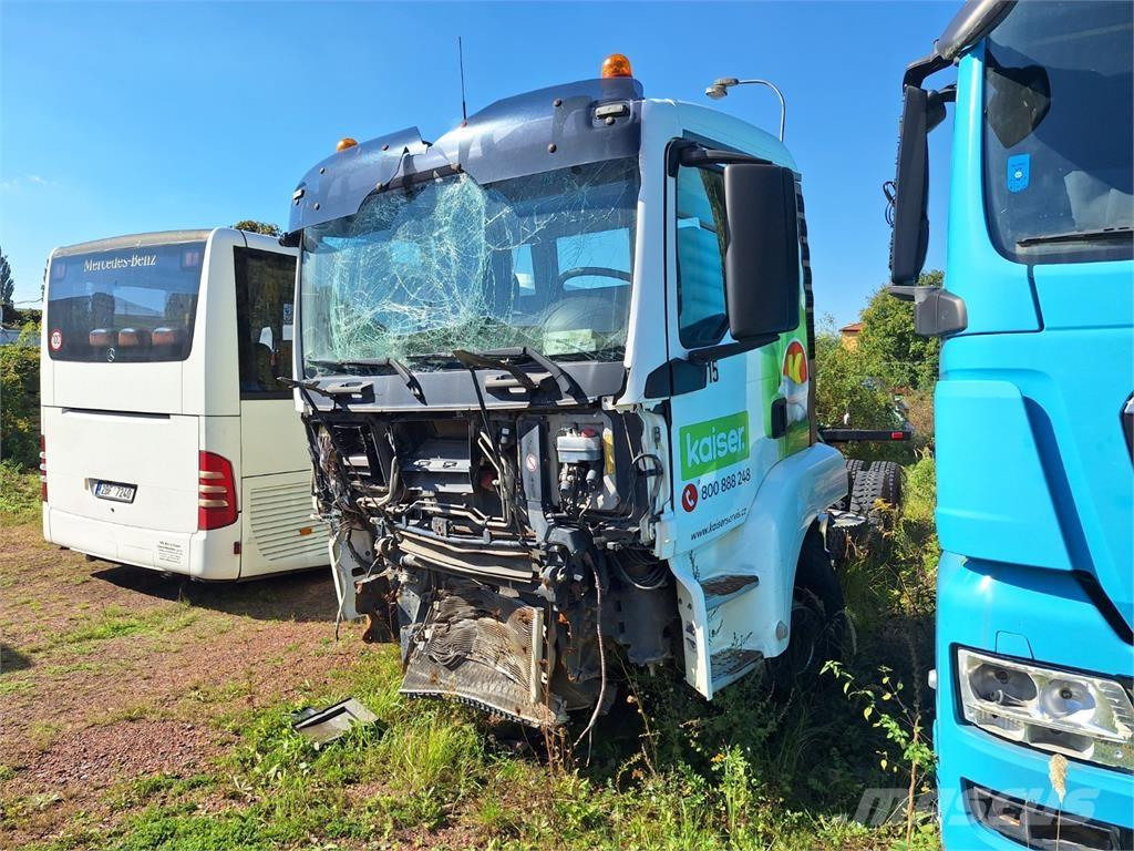 MAN TGS 26.480 6X4 平板车